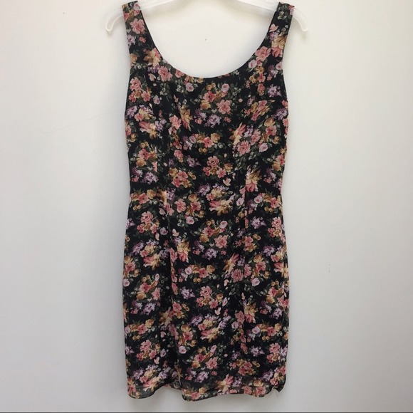 Parallel | Floral Sheath Sleeveless Sun Dress - Picture 2 of 8